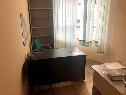 комерційна за адресою Федора Ернста вул., 16-Б