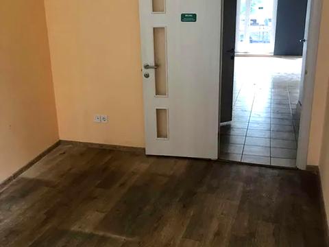 комерційна за адресою Федора Ернста вул., 16-Б