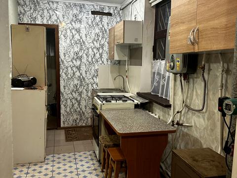 будинок за адресою Миколи Миклухи-Маклая вул. (Дежнєва)