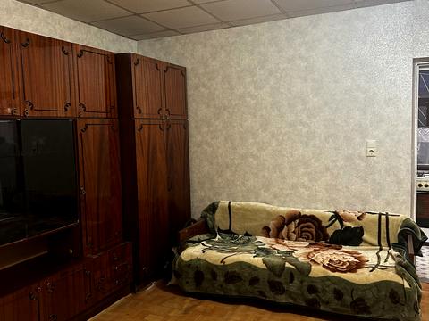 будинок за адресою Миколи Миклухи-Маклая вул. (Дежнєва)