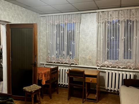 будинок за адресою Миколи Миклухи-Маклая вул. (Дежнєва)