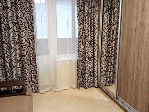 квартира за адресою Зодчих вул., 68