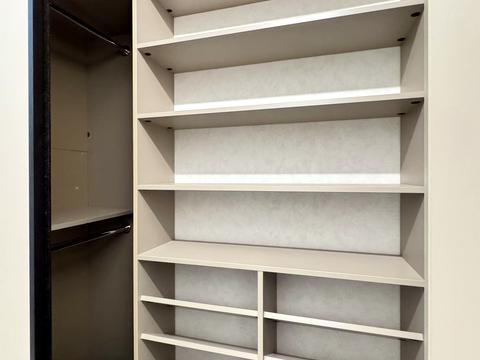 квартира за адресою Амосова вул., 4