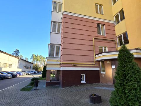 комерційна за адресою Ярослава Мудрого вул., 10