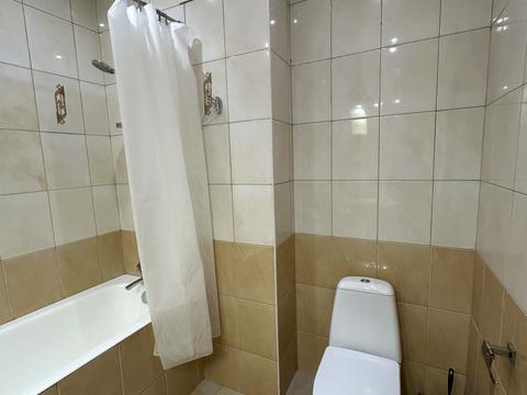 квартира за адресою Дніпровська набережна вул., 26