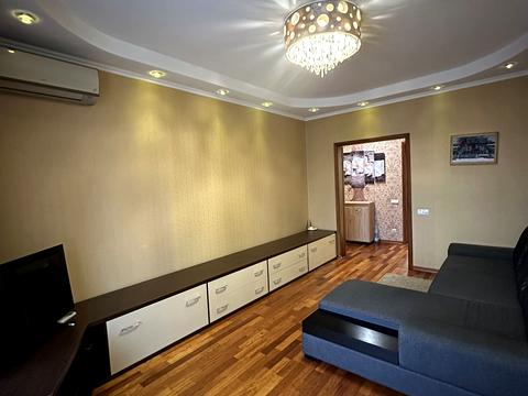 квартира за адресою Дніпровська набережна вул., 26