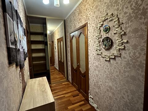 квартира за адресою Дніпровська набережна вул., 26