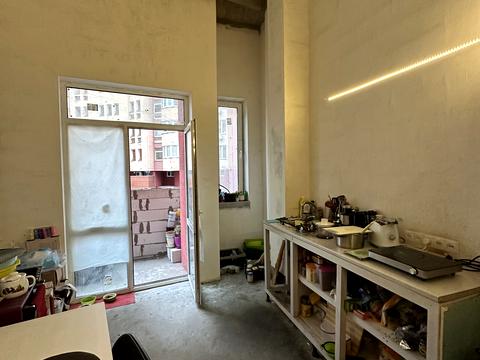 квартира за адресою Федора Ернста вул., 16