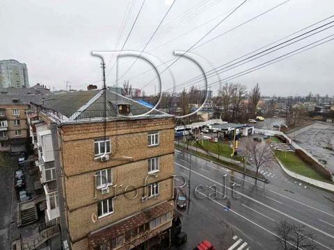 квартира за адресою Васильківська вул., 21/18