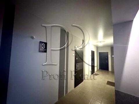 квартира за адресою Осіння вул., 71