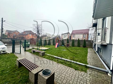 квартира за адресою Осіння вул., 71