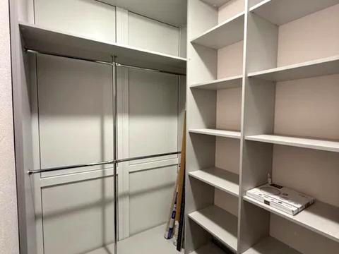 квартира по адресу Домбровського ул., 3