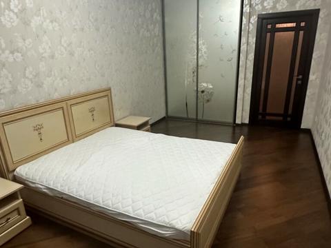 квартира по адресу Драгоманова ул., 40-А