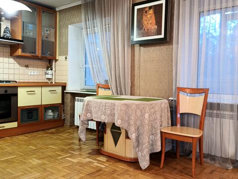 квартира за адресою Олени Теліги вул., 37-А