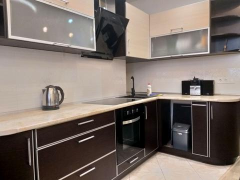 квартира по адресу Радужный массив ул., 15/1