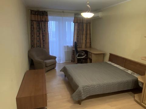 квартира за адресою Володимира Івасюка просп. (Героїв Сталінграду), 12-Г 