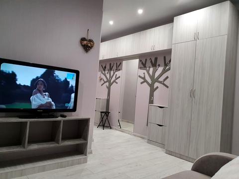 квартира по адресу Строителей ул., 24