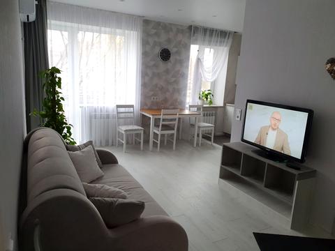 квартира по адресу Строителей ул., 24