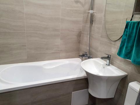 квартира по адресу Строителей ул., 24