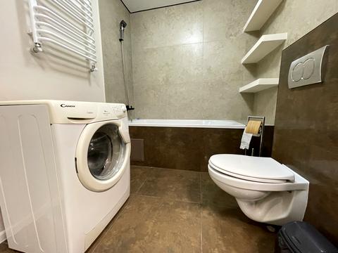 квартира за адресою Андрія Сахарова вул., 8