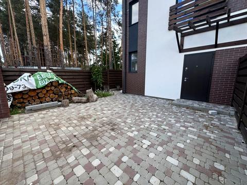 дом по адресу патріотів