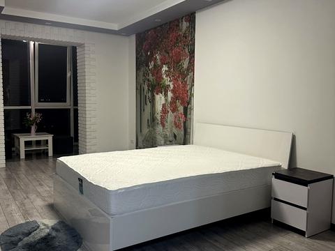 квартира по адресу Ивана Пулюя ул., 40