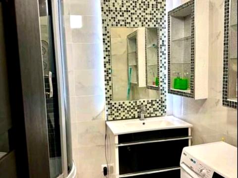 квартира по адресу Ивана Пулюя ул., 40