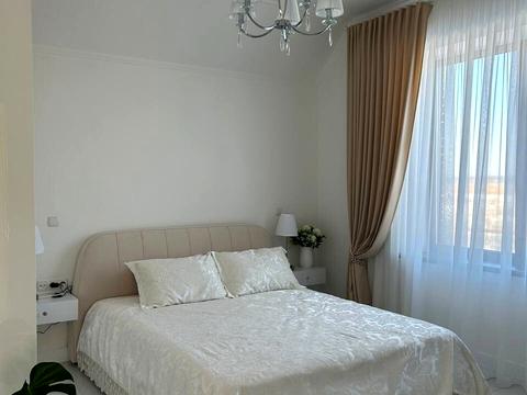 будинок за адресою Черняхівського вул.