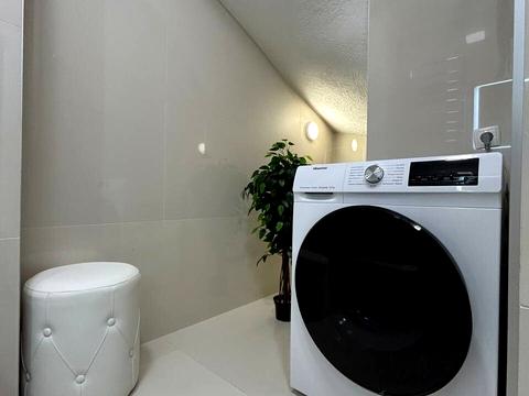 будинок за адресою Черняхівського вул.