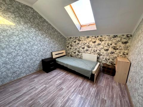 будинок за адресою Парникова вул.