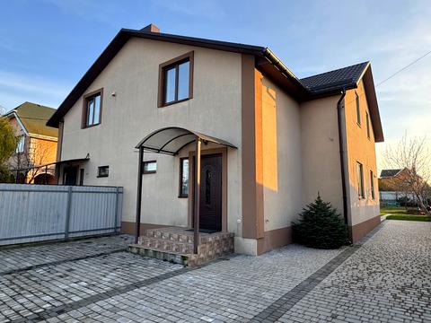 будинок за адресою Парникова вул.