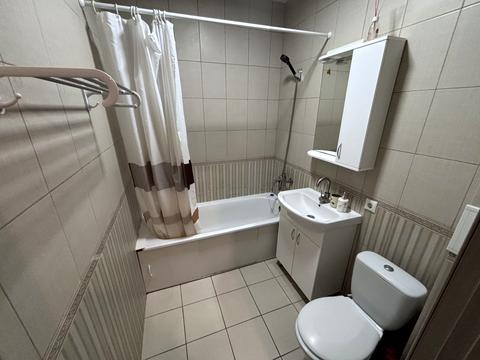 квартира за адресою Дмитра Луценка вул. (Крейсера "Аврора"), 20