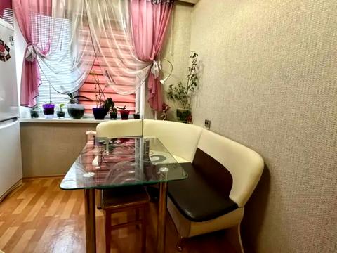 квартира за адресою Героїв просп., 6