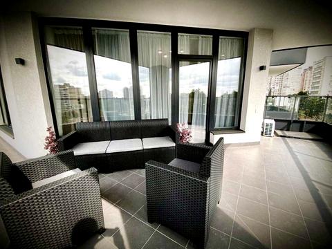 квартира за адресою Василя Стуса вул., 35-Б