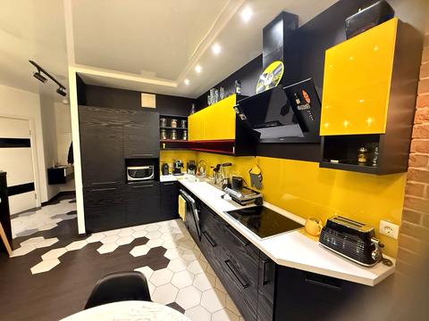 квартира за адресою Зарічна вул., 1-Б