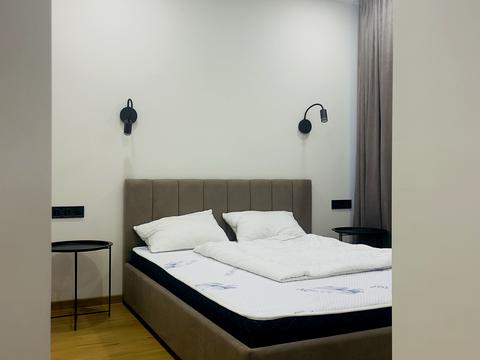 квартира за адресою Олени Теліги вул., 25