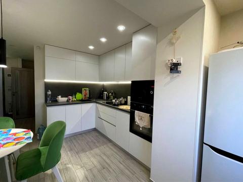 квартира за адресою Слави бульв., 10