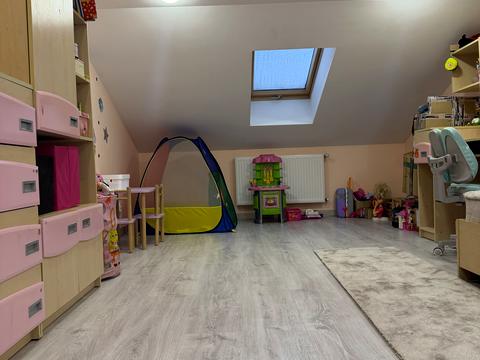 квартира за адресою Залізнична вул., 7