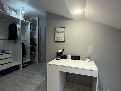 квартира за адресою Залізнична вул., 7