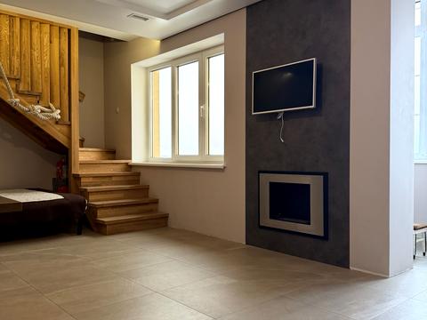 квартира за адресою Залізнична вул., 7