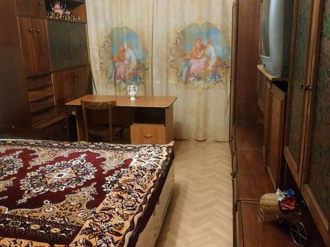 кімната за адресою Червоної Калини просп. (Володимира Маяковського), 17-В