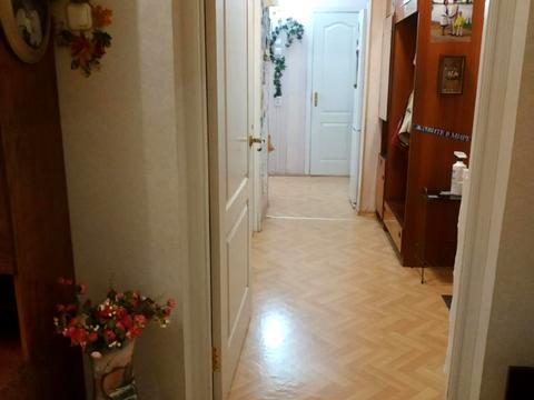 кімната за адресою Червоної Калини просп. (Володимира Маяковського), 17-В