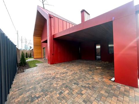 дом по адресу Лучшая ул. (Ломоносова)