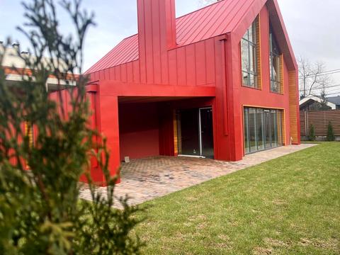 дом по адресу Лучшая ул. (Ломоносова)