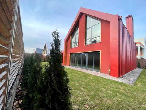 дом по адресу Лучшая ул. (Ломоносова)