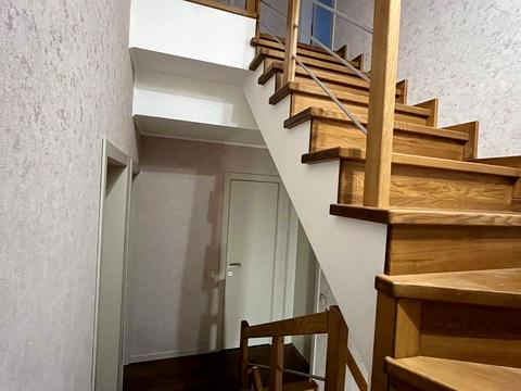 дом по адресу Українська ул.