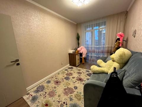 дом по адресу Українська ул.