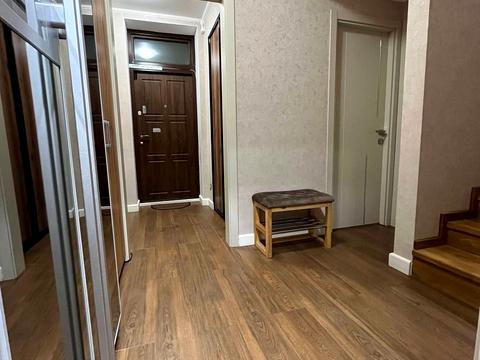 дом по адресу Українська ул.