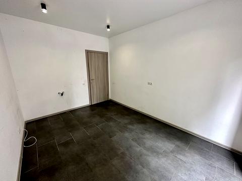 коммерческая по адресу Лесковская ул., 37