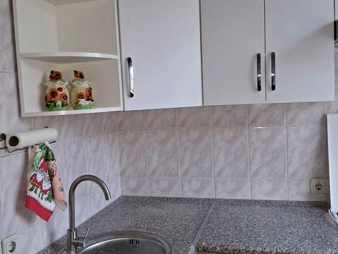 квартира за адресою Металургів просп., 18